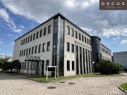 Büroflächen inkl. großer Anzahl von verfügbaren Stellplätzen