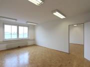 BÜROGEBÄUDE! 4 Zimmer Büro im 2. Liftstock