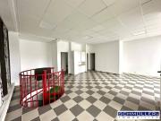 Büro/Praxis im Zentrum von Thalheim – sofort einsatzbereit!