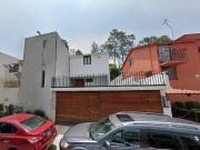 ¿Buscas espacio, ubicación y una gran oportunidad? ¡Aquí...