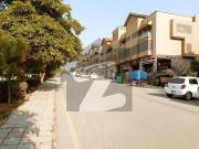 Business Bay DHA 1 2 Bed Room Flat Available For Rent... Business Bay DHA 1 2 Bed Room Flat Available For Rent...