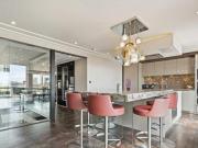 Butlers Wharf, Shad Thames, 4 Bedroom Apartment