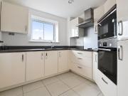 Butt Road, Colchester CO2, 1 bed flat to rent, £2,850...