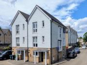 Butterfly Crescent, Hemel Hempstead, 4 Bedroom Semi detached