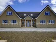 Button Ben,button Road, 7 Bedroom Detached