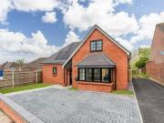 Butts Road, Southampton, 2 Bedroom Detached