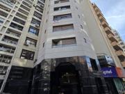 BV CHACABUCO AL 400: Dpto 3 Domitorios con COCHERA Y BAULERA