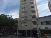 Bv. Pellegrini 2974 – Cod.: 6513