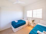 By the River near the City, Spacious 3 bedrooms Apartment