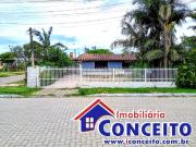 C135 Ótimo imóvel de esquina composto de 04 dormitórios...