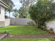 Fully Furnished Coastal Retreat in a Quiet Leafy Street