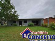 C272 Excelente residência localizada no Balneário Presidente