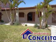 C305 Excelente residência em ótima localização em Mariluz