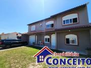 C839 Lindo sobrado a 120 metros do mar no balneário Ipiranga