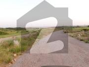 C 15 Residential Corner Plot Sized 1 Kanal For Sale