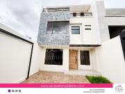 C 450 Vendo Casa en Cuenca Sector Rio Amarillo 3...