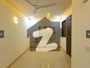 C Block 3.5 Marla House Available For Sale Central Park...