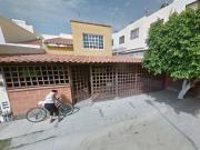 C. Toscana 111, Real de los Naranjos, León de los...
