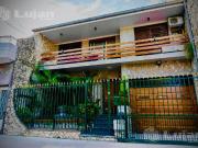 Caaguazu 7300 Excelente Casa LINIERS, CON PARQUE Y 2...