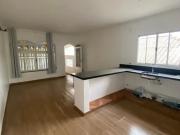 Caas tÃrrea para aluguel 50m2 com 1 quarto e 2 vagas em...