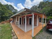 Cabaña Campestre en Guatapé