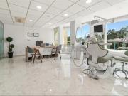 Cabinet dentaire à céder