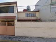 Cada ideal para remodelar en excelente Colonia Los...