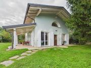 CADEGLIANO VICONAGO VA Modernes, ruhiges Haus mit...