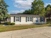 Cadgewith E, Lansing, Property For Sale