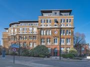 Cadogan Road, Woolwich, London, SE18 2 bed flat to rent...