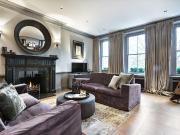 Cadogan Square, London SW1X, 2 bed flat to rent, £11,917...