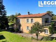 Cadre exceptionnel. Complexe comprenant un étang un...