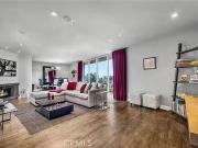Cahuenga, LOS ANGELES, CA 90068