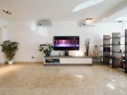 Calahonda Villa, 4 Dormitorios, Terraza, Piscina y Jardín