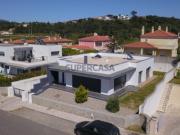 Caldas da Rainha Excelente Moradia V4 na Urbanização...