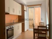 Caldas da Rainha T2 R/C com Terraço e Estacionamento