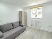 Caldecote Gardens, BUSHEY