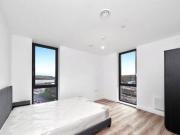 Calibra Court, Kimpton Road, 2 Bedroom Apartment