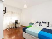 Cálida habitación en apartamento en Ciudad...