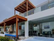 Cálida y original CASA en Condominio CLUB HOUSE de la...