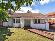 Californian in great location!