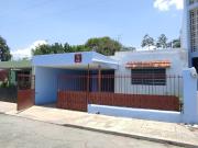 Calle 75 por 64 A, cerca de la Ermita en el centro...