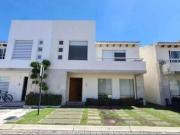 Calle Adolfo López Mateos, llano grande Recuperación...