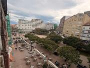 CALLE BURGOS PRIMERA LÍNEA. IMPRESIONANTE VIVIENDA CON 3...