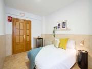 Calle de Bravo Murillo, Madrid, Community of Madrid 28020