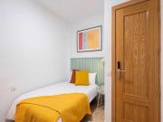 Calle de Bravo Murillo, Madrid, Community of Madrid 28020