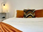 Calle de Bravo Murillo, Madrid, Community of Madrid 28020