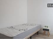 Calle de Calahorra, Madrid, Community of Madrid 28032