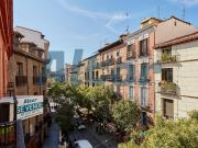 CALLE DE CUCHILLEROS Piso en alquiler en Madrid Centro