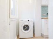 Calle de Escalona, 9 ONLY STUDENTS